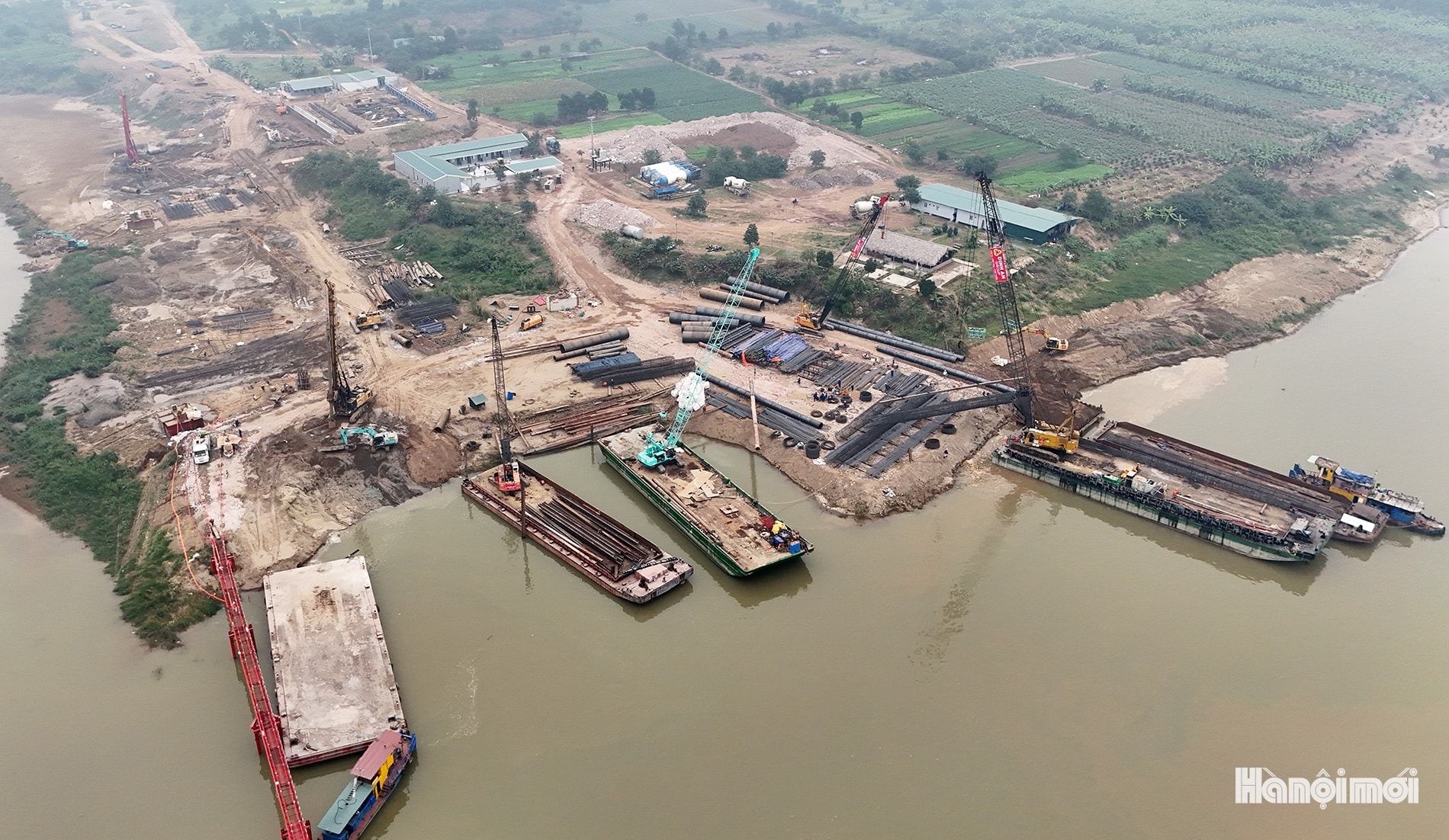 Đại công trường thi công cầu Thượng Cát hơn 7.300 tỷ đồng - Ảnh 2