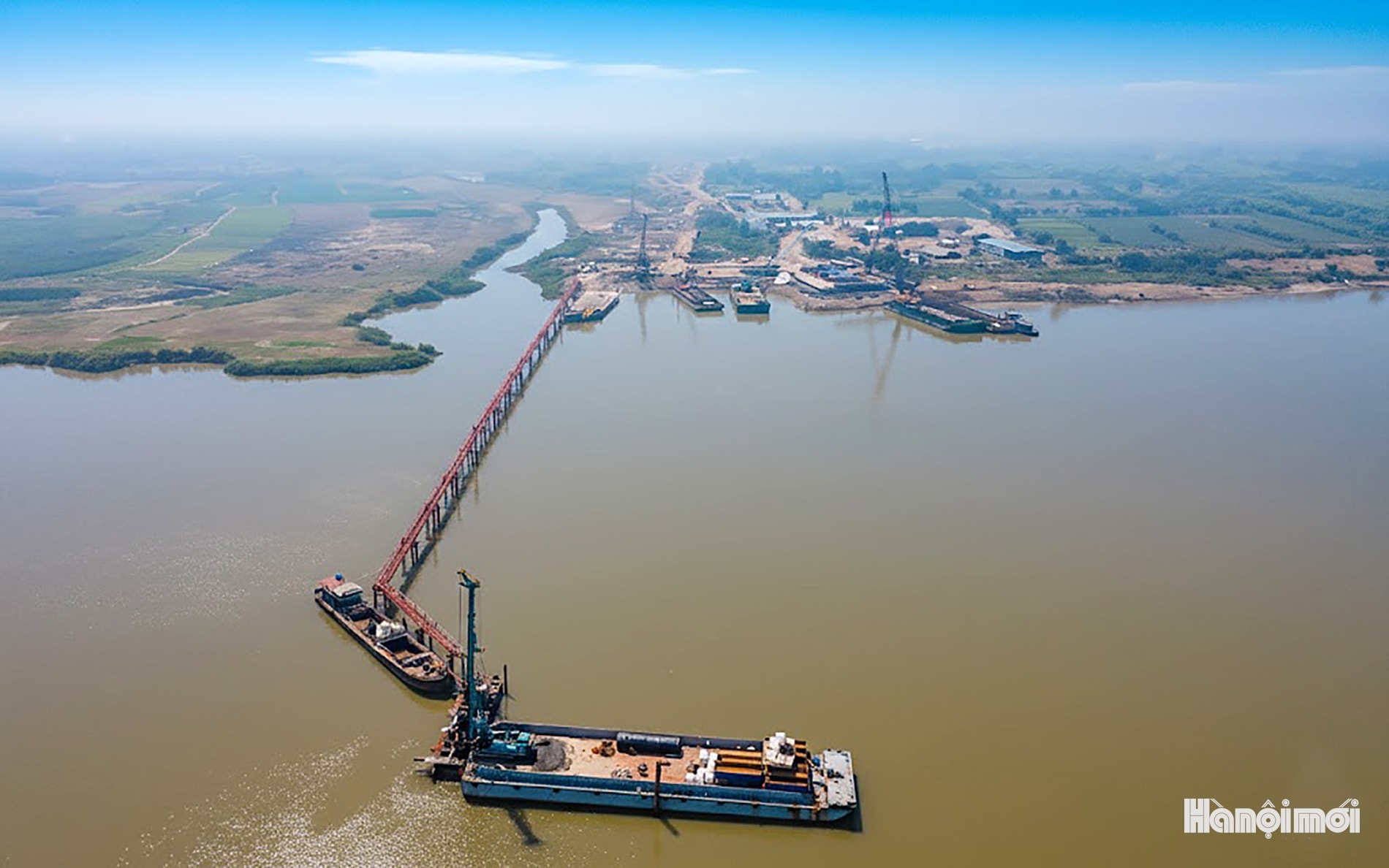 Đại công trường thi công cầu Thượng Cát hơn 7.300 tỷ đồng - Ảnh 6