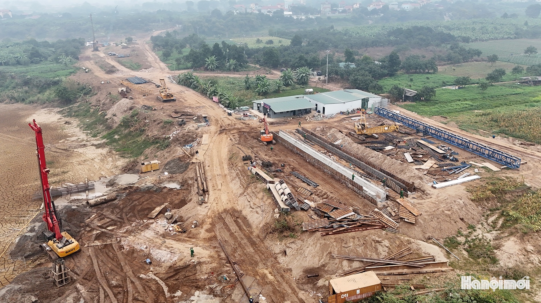 Đại công trường thi công cầu Thượng Cát hơn 7.300 tỷ đồng - Ảnh 7