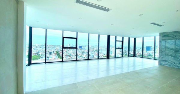 Văn phòng trống sẵn 100m2, 175m2, 400m2 đường Nguyễn Hữu Thọ, Đà Nẵng. Ngồi 25 đến 35 nhân viên