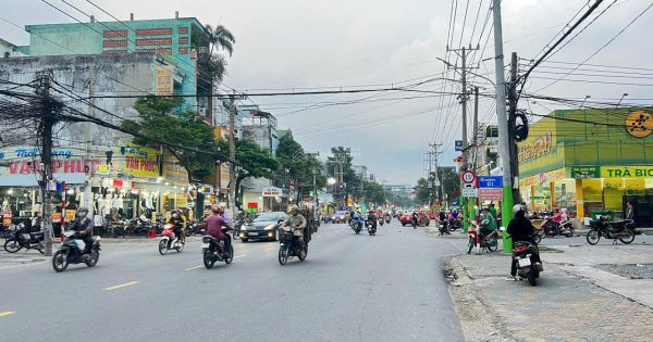 Bán mặt bằng kinh doanh đắc địa đường Nguyễn Trãi. Cung đường buôn bán KD sầm uất bậc nhất Dĩ An