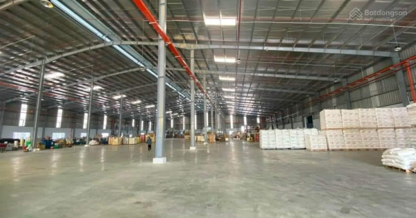 Bán kho xưởng tại KCN Đức Hòa - DT 21.600m2. 175 tỷ. Làm phân bón, ximạ, dệt nhuộm. Ngành ô nhiễm