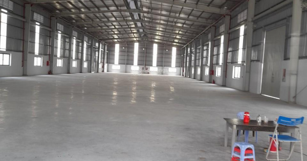 Nhà xưởng cần bán khu công nghiệp Đức Hoà, Long An, DT: 3.000m2, giá 26,5 tỷ