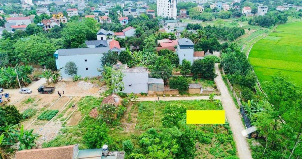 Bán gấp 90m2 MT hơn 6m tại Thôn 3 Tân Xã Thạch Thất, 400m tới công nghệ cao Hoà Lạc giá hơn 20tr/m2