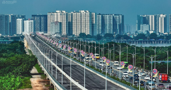 Hàng hiếm phố Trạm, Long Biên-7 tầng thang máy, gara 2 ô tô, vỉa hè kinh doanh, full nội thất.