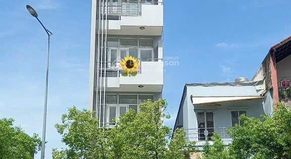 Cho thuê toà nhà 8 tầng Nam Kỳ Khởi Nghĩa Q3 - 800m2 sử dụng