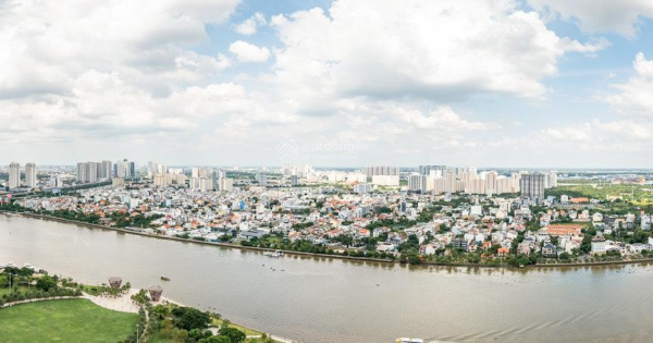 Độc quyền căn 4PN đẹp nhất Vinhomes Central Park, đầy đủ nội thất cao cấp, View Landmark 81