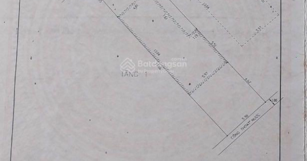 Bán nhà 2 tầng đường Phan Văn Định, DT 136m2 sát biển. Lh: 0911 720 *** Mr Thanh