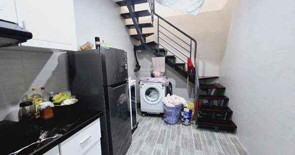 Nhà 2 tầng kiệt 6m Đống Đa, Hải Châu. DT: 56m2, 2tỷ580, đang cho thuê 5tr/th. LH: 0901 972 ***