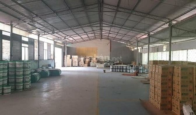 Cho thuê kho SIÊU VIP đường CMT8 gần CV Lê Thị Riêng (500m2, 1000m2..)