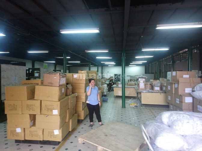 Cho thuê kho diện tích 300m², 5000m², 1000m² mặt tiền đường Trường Sơn