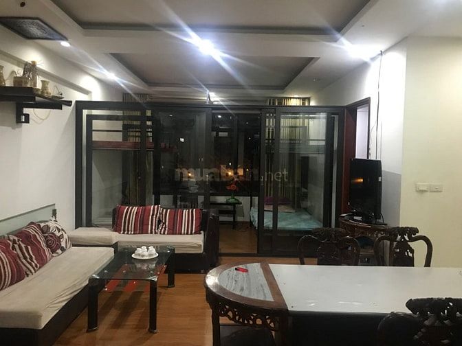 Phòng trọ 30m2 cho thuê lâu dài ngã ba Hoàng quốc việt - Phạm văn Đồng