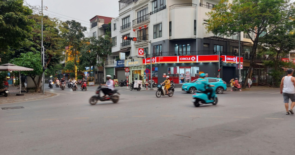 Chính chủ cho thuê tầng 1 làm văn phòng cửa hàng, kho chứa hàng mặt đường Tống Tất Thắng, Văn Phú