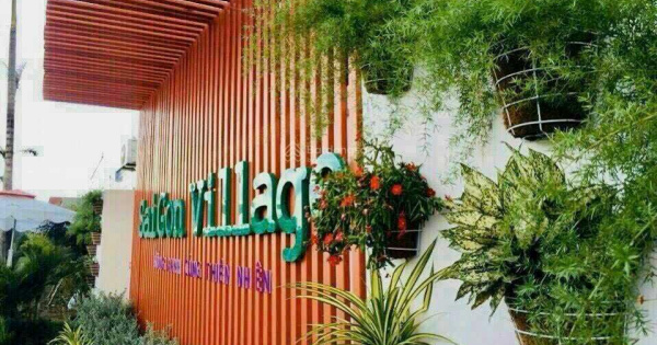 Dự án Saigon Village nền A2 sát cổng chính dự án. Giá chỉ: 1ty8 DT: 80m2. Sổ LH: 0937 337 *** Danh