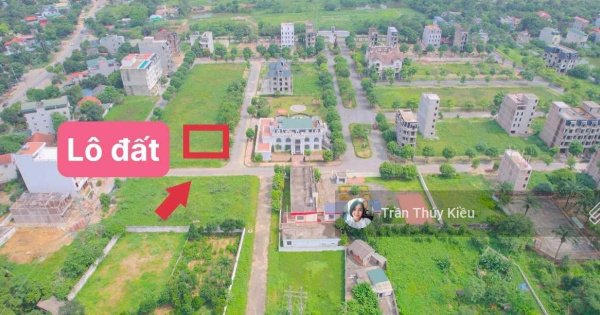 Tôi cần bán 100m2 đất KĐT Thiên Mã Thành phố vệ tinh Hòa Lạc nhỉnh 1tỷ790 vỉa hè, đường rộng 13m