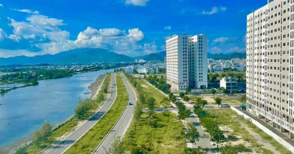 Lô mặt tiền Vành Đai 2, view sông quán trường, vị trí kinh doanh cực tốt