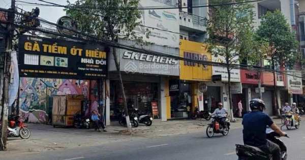 Nhà mặt tiền Phạm Văn Thuận DT: 132m2, giá 12 tỷ còn thương lượng mạnh (siêu thị Coop Mart)