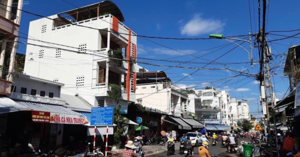 Bán nhà ngay trung tâm TP Nha Trang, khu bàn cờ gần biển