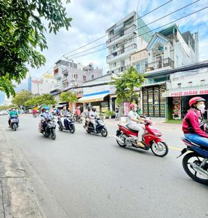 Hàng hiếm! Bán nhà mặt tiền đường Tân Hưng, P12, Q5 giảm giá từ 17,5 tỷ xuống còn 16,2 tỷ