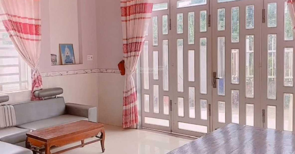 Bán nhà đất riêng sổ đỏ chính chủ 298 m2, phường Xuân Tân, Long Khánh, Đồng Nai