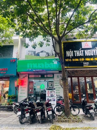 Nhà mặt ngõ 10 phố Nguyễn Văn Huyên, Dt 70m2 x 6T thông có Thang Máy