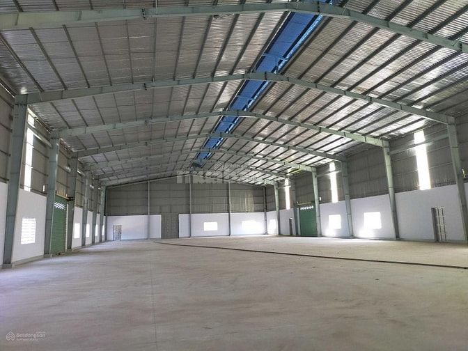 Kho xưởng cho thuê gần ngã 4 , HÓC MÔN , QUỐC LỘ 22 , DT: 6,000M2