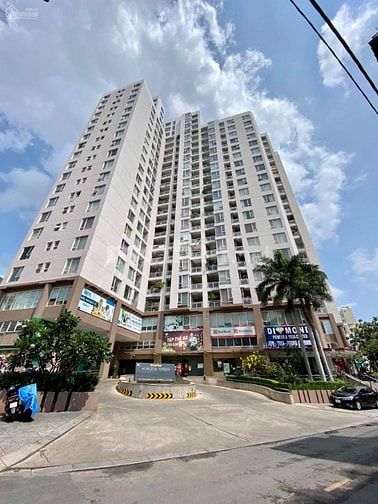 Cần cho thuê 700m2 sàn thương mại lầu 1 tòa nhà Horizon Tower