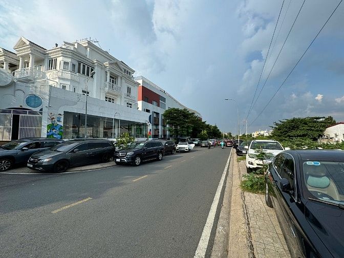 CHÍNH CHỦ CẦN CHO THUÊ MẶT BẰNG  2 MẶT TIỀN KHU CITY LAND P5 GÒ VẤP