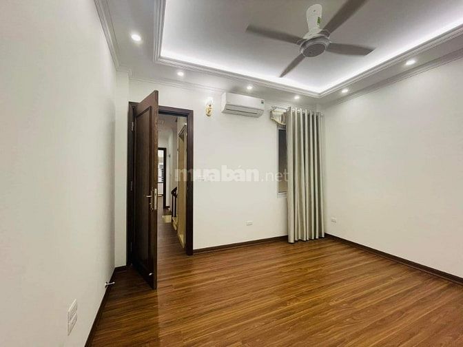 Bán PL Trung kính đường đôi 70m2- MT 6.5m - 20m ra mặt phố, Kinh doanh