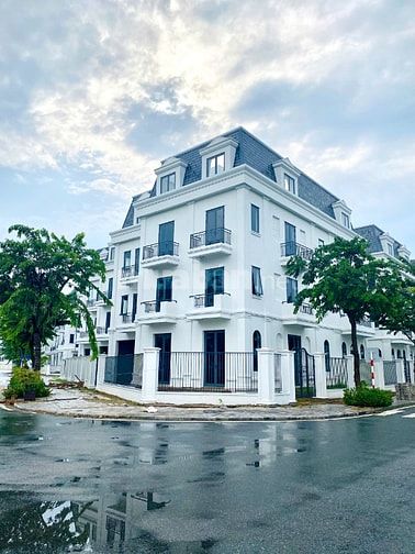 Sở hữu Biệt Thự Solasta Mansion Vốn 9-10 tỷ Có Nhà Sẵn