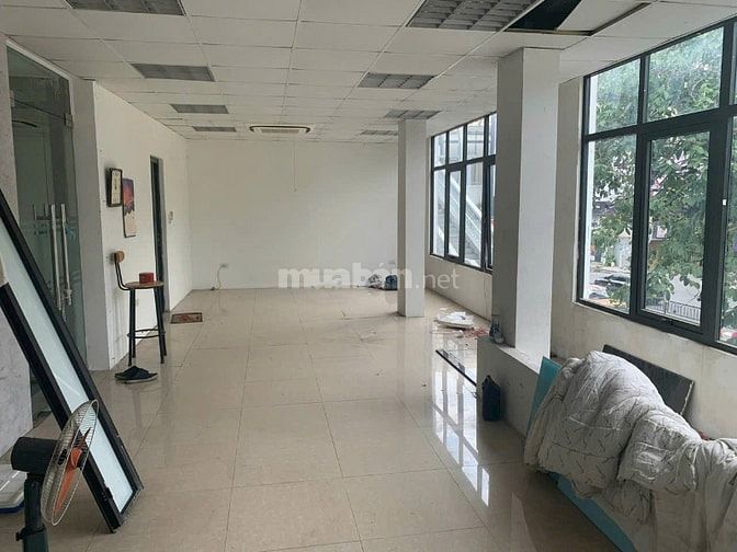 Cho thuê nhà nguyên căn lô góc mặt phố Tây Sơn 6x10m, 6 tầng 1 tum