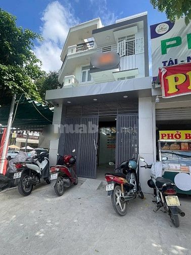 Bán nhà mặt tiền Phạm Hữu Lầu, Phú Mỹ, Quận 7, DT 4.1x21m, trệt, 2 lầu