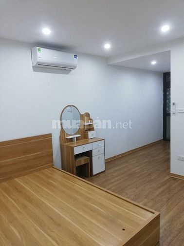 Cho thuê nhà 30m² x 2T nhà mới đủ đồ ngõ 219 Đê Tô Hoàng HBT - HN