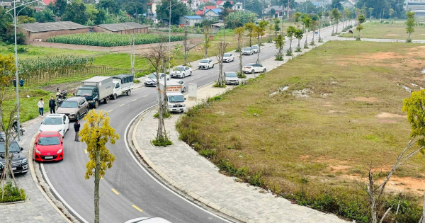 Gia đình đi công tác xa không có nhu cầu ở nên cần bán lại lô đất nền dự án KĐT Việt Hàn