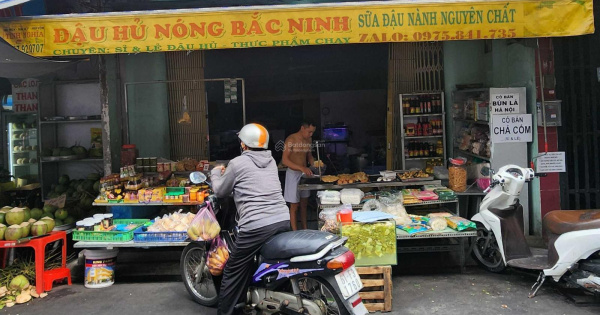 Bán nhà mặt tiền kinh doanh trong chợ Hoàng Hoa Thám, đang cho thuê 20tr/tháng