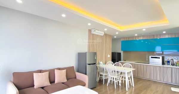 Cho thuê căn hộ cao cấp tòa HUD Building Nha Trang, 2PN2WC, full nội thất, tầng cao, sát biển