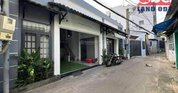 Bán nhà hoàn công đẹp P. Quang Vinh (hẻm Sơn Minh) trung tâm Biên Hoà 99.6m2 3.5 tỷ