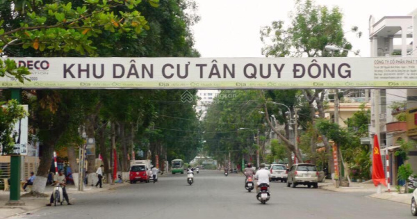 Bán nhà quận 7 P. Tân phong KDC Tân Quy Đông, 6x15m trệt 3 lầu, nhà còn mới đẹp, sau trục NT. Thập