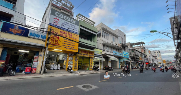 Căn Nhà Mặt Tiền Trần Quý Cáp Phương Sài Nha Trang Trục Đường Kinh Doanh