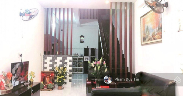 Bán nhà mặt tiền giá 5.7 tỷ đường Kiến Thiết - Tp Nha Trang. Giá rẻ nhà kiên cố xây rất đẹp