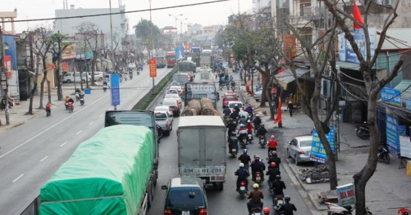 Siêu phẩm mặt đường Nguyễn Văn Linh. 2 tầng 180m sàn. MT 8,6m. Nở hậu 10,5m. 2 mặt tiền. Giá sốc