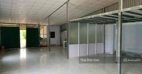 Bán nhà xưởng mặt tiền đường Trung An, đã có điện 3pha ngang 10 x200m có 300m2 thổ cư