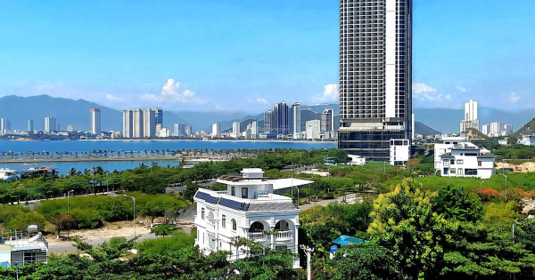 Bán nhà mặt đường lớn, View công viên, view khu đô thị biển Vĩnh Hòa, Nha trang