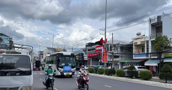 Bán nhà 2 tầng mặt tiền kinh doanh đường 23/10 ,Nha Trang, gần siêu thị,giá tốt chỉ 12.5 Tỷ