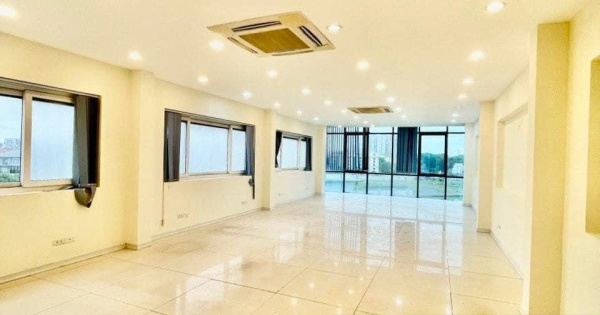 Bán nhà 182m2 8T mặt phố lô góc 3 thoáng quận Thanh Xuân 76 tỷ Lê Trọng Tấn