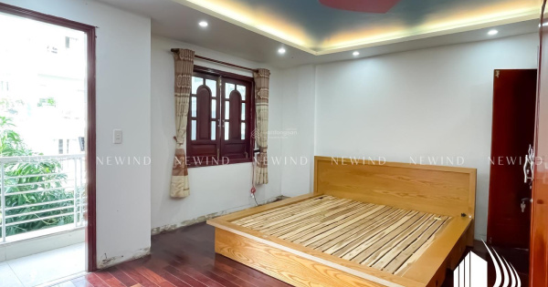 STUDIO KẾ BÊN CHUNG CƯ ĐỨC KHẢI, PHÒNG 40m2 đầy đủ nội thất QUA PHÚ MỸ HƯNG CHỈ 5p, Quận7