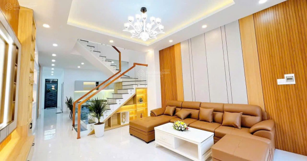 Cơ hội đầu tư!!! Nhà phố đường Phan Thanh Giản , Lái Thiêu, Thuận An, sổ riêng, 90m2, gía 950 triệu