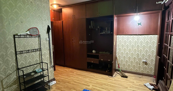 Chính chủ cần cho THUÊ NHÀ TRỌ PHỐ YÊN LẠC VIEW ĐẸP CHỈ VỚI 3,3TR 50M2