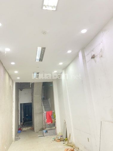 CHÍNH CHỦ THUÊ MẶT TIỀN KINH DOANH NỞ HẬU 6m QUANG TRUNG P10 110m2