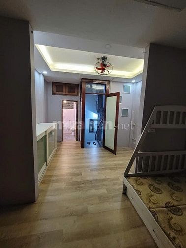 Bán nhà đẹp Bạch Mai, 30m ra phố, 4 tầng, 35m2, 5.3 tỷ